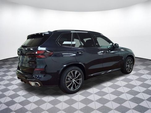 Used 2026 BMW X5 xDrive40i w/ M Sport Package AWD/4WD image 8