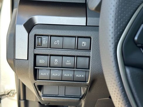 Used 2025 Toyota 4Runner TRD Off-Road AWD/4WD image 21