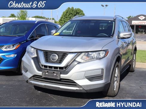 Used 2020 Nissan Rogue SV AWD/4WD image 10