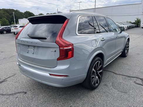 Used 2024 Volvo XC90 B5 Plus image 3