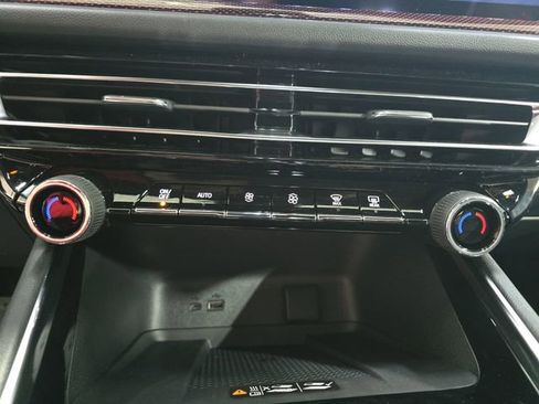 New 2026 Chevrolet Traverse Z71 w/ Enhanced Driving Package image 23