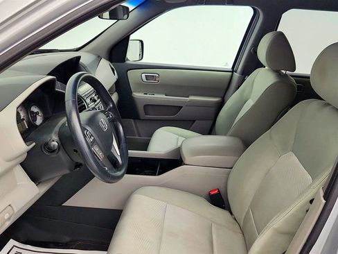 Used 2015 Honda Pilot LX image 19