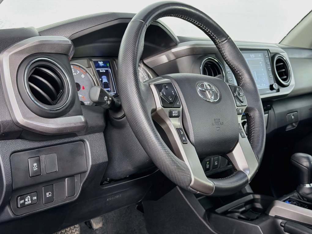 Used 2023 Toyota Tacoma SR5 w/ Technology Package AWD/4WD image 36