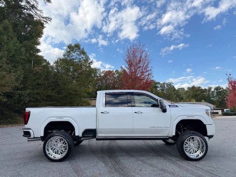 Used 2022 GMC Sierra 2500 Denali w/ Denali Ultimate Package image 7