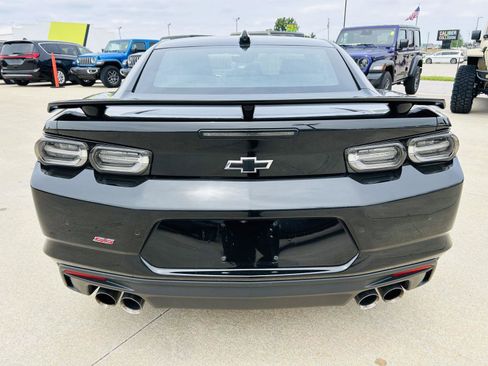 Used 2022 Chevrolet Camaro SS RWD image 30