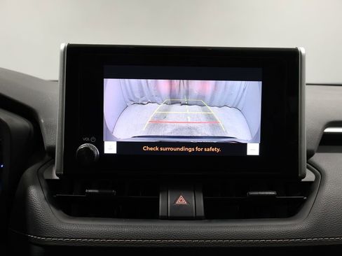 Used 2024 Toyota RAV4 XLE image 27