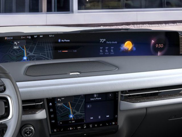 New 2026 Lincoln Navigator L Black Label AWD/4WD image 14