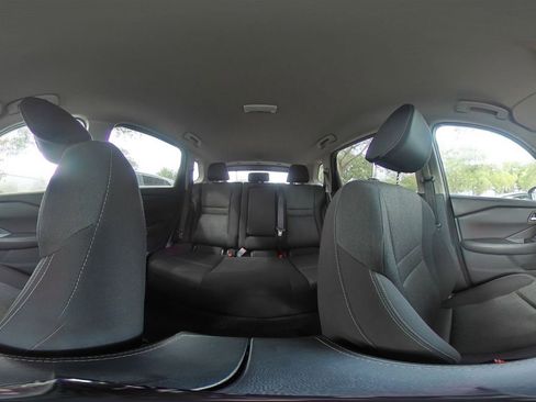 Used 2025 Nissan Rogue SV FWD image 41