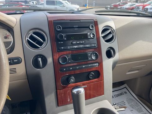 Used 2006 Ford F150 Lariat image 17