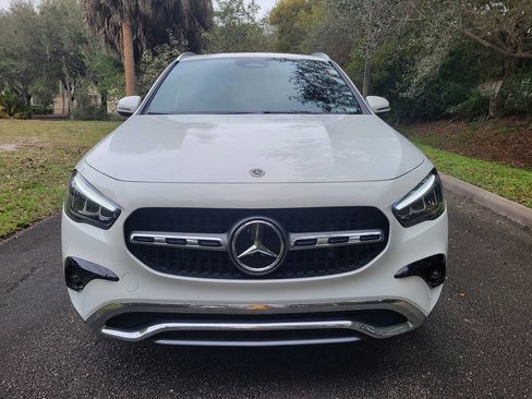 Used 2025 Mercedes-Benz GLA 250 4MATIC image 2