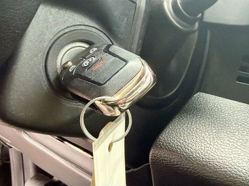 Used 2020 Ford F250 Lariat image 29