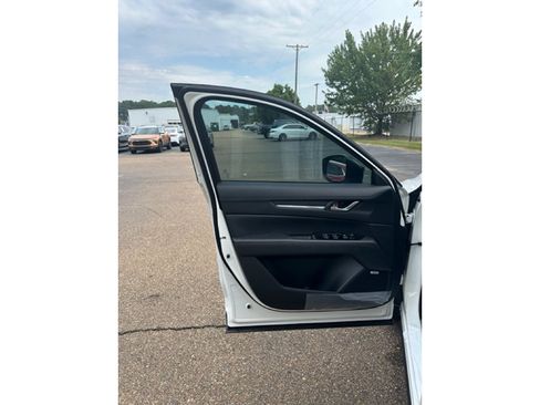 New 2025 MAZDA CX-5 Carbon Edition image 6