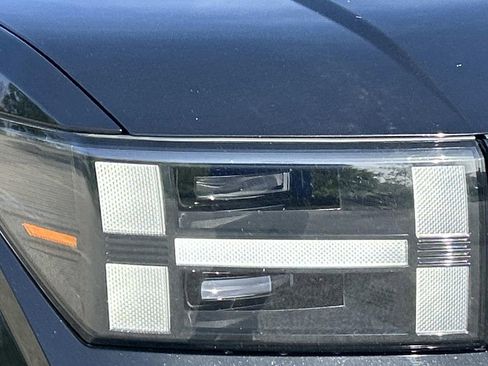 Used 2024 Hyundai Santa Fe Calligraphy image 10