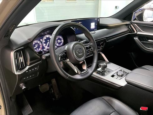 Used 2025 MAZDA CX-70 3.3 Turbo S w/ Premium Package image 2