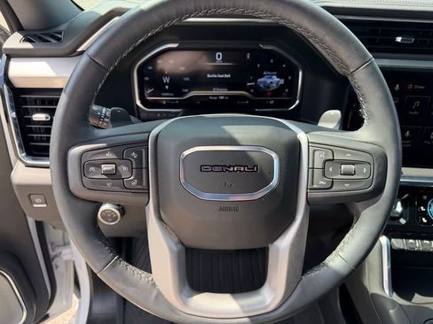 Used 2024 GMC Sierra 1500 Denali w/ Technology Package image 26