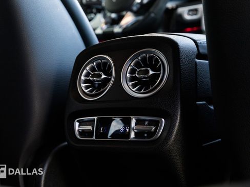 Used 2022 Mercedes-Benz G 63 AMG 4MATIC w/ G Manufaktur Interior Package image 35