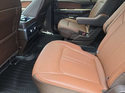Used 2024 Ford Expedition Max King Ranch AWD/4WD image 16