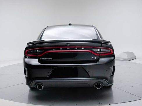 Used 2019 Dodge Charger R/T w/ Driver Confidence Group RWD image 15