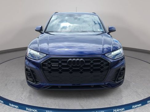 Used 2025 Audi Q5 2.0T Premium w/ Convenience Plus Package AWD/4WD image 3