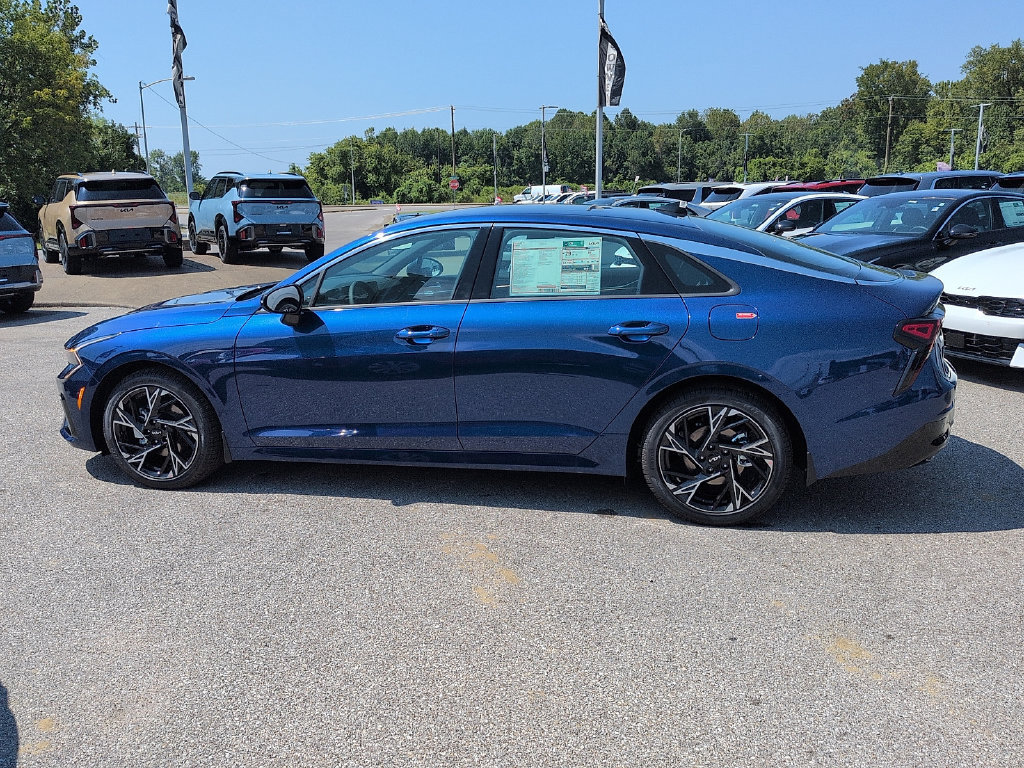 New 2026 Kia K5 GT-Line FWD image 4