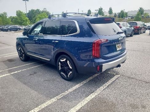 Used 2023 Kia Telluride S w/ S Sunroof Package FWD image 7