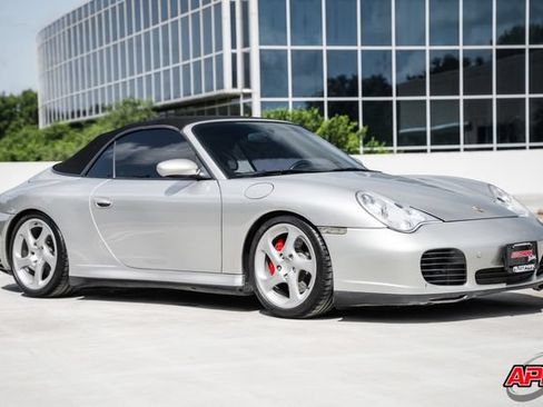 Used 2004 Porsche 911 Carrera 4S AWD/4WD image 32