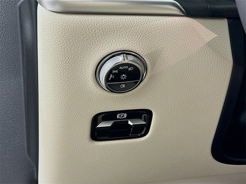 New 2026 Mercedes-Benz GLC 300 GLC 300 image 10