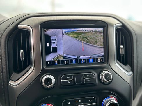 Used 2021 GMC Sierra 1500 Denali w/ Denali Ultimate Package AWD/4WD image 21