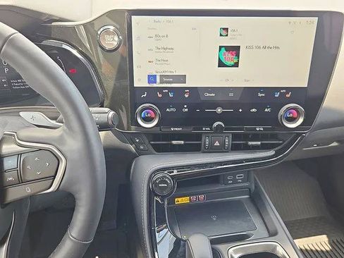 Certified 2026 Lexus NX 350 AWD w/ Accessory Package (2T) image 18