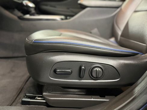 Used 2024 Buick Envista Sport Touring w/ Convenience I Package FWD image 25