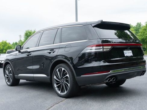 Used 2025 Lincoln Aviator Reserve w/ Equipment Group 201A AWD/4WD image 9