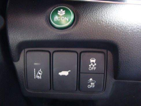 Used 2015 Honda CR-V Touring image 32