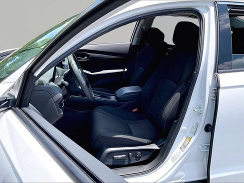 Used 2024 Honda Accord EX image 17