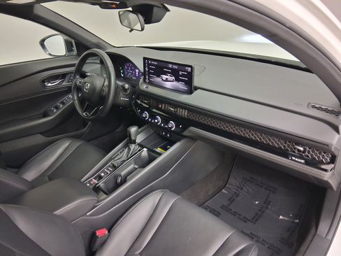 Used 2025 Honda Accord Sport image 77