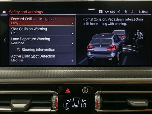 Used 2024 BMW X3 xDrive30i w/ Premium Package AWD/4WD image 29