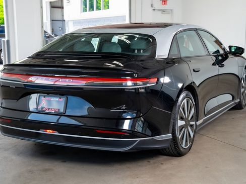 Used 2024 Lucid Air Touring AWD/4WD image 12