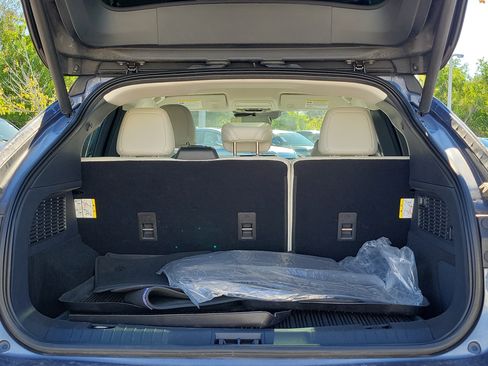 Used 2021 Ford Mustang Mach-E Premium image 13