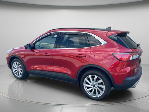 Used 2022 Ford Escape Titanium w/ Titanium Elite Package AWD/4WD image 7