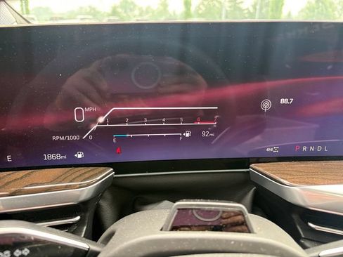 Used 2026 Cadillac Escalade Platinum Sport w/ LPO, ONYX Package AWD/4WD image 28