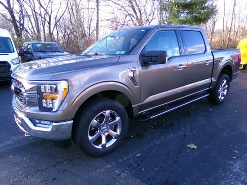 Used 2021 Ford F150 XLT w/ Equipment Group 302A High image 5