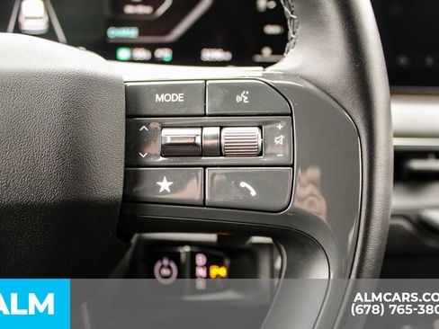 Used 2024 Kia EV9 Land image 30