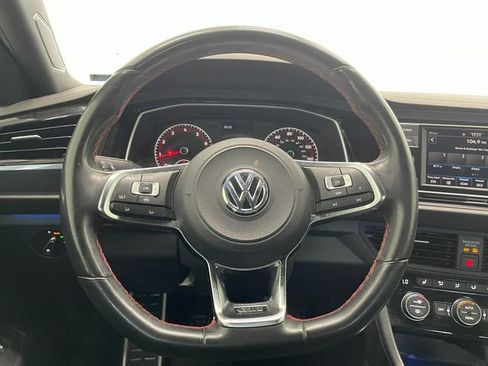 Used 2021 Volkswagen Jetta GLI FWD image 23