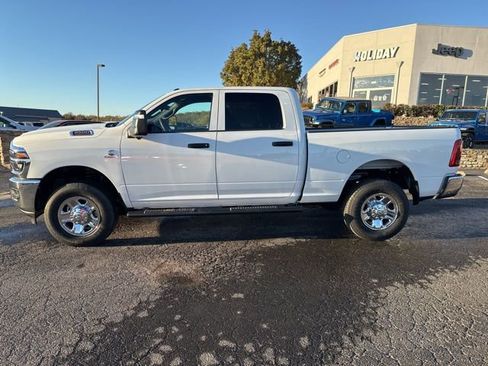 New 2026 RAM 2500 Tradesman AWD/4WD image 2