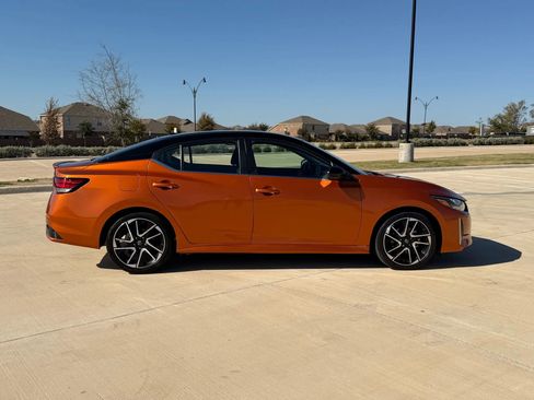 Used 2024 Nissan Sentra SR image 7
