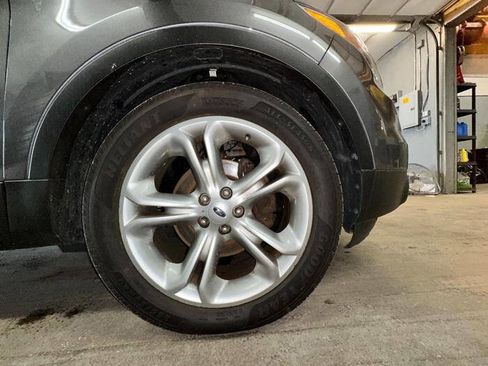 Used 2013 Ford Explorer Limited w/ Class III Trailer Tow Pkg FWD image 19