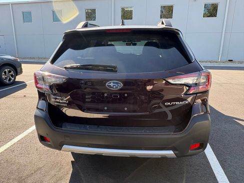 Certified 2025 Subaru Outback Limited w/ Popular Package #2 AWD/4WD image 5