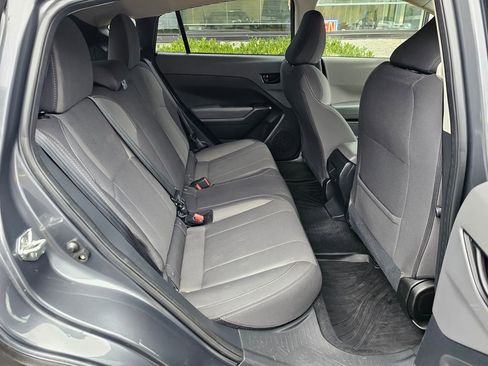 Used 2024 Subaru Crosstrek 2.0i AWD/4WD image 12