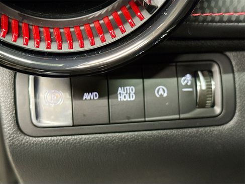 New 2026 Chevrolet Equinox RS image 10