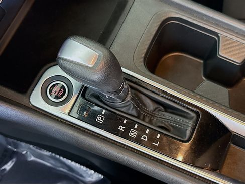 Used 2020 Nissan Sentra SV w/ Electronics Package FWD image 20