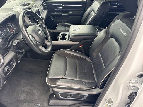 Used 2024 RAM 1500 Laramie image 9